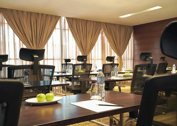 Movenpick Hotel & Convention Centre Klia